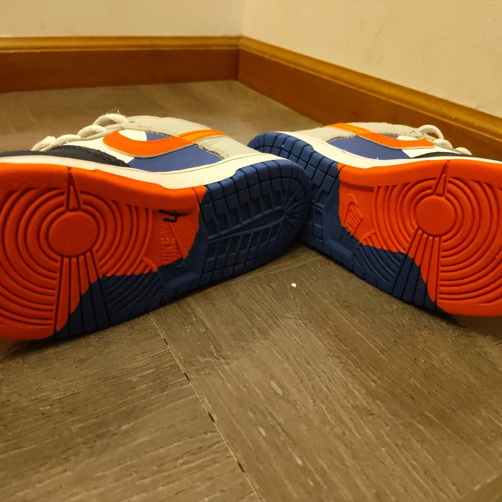 Nike Kids' Sneakers in White, Blue, and Orange - Picture 7 of 8